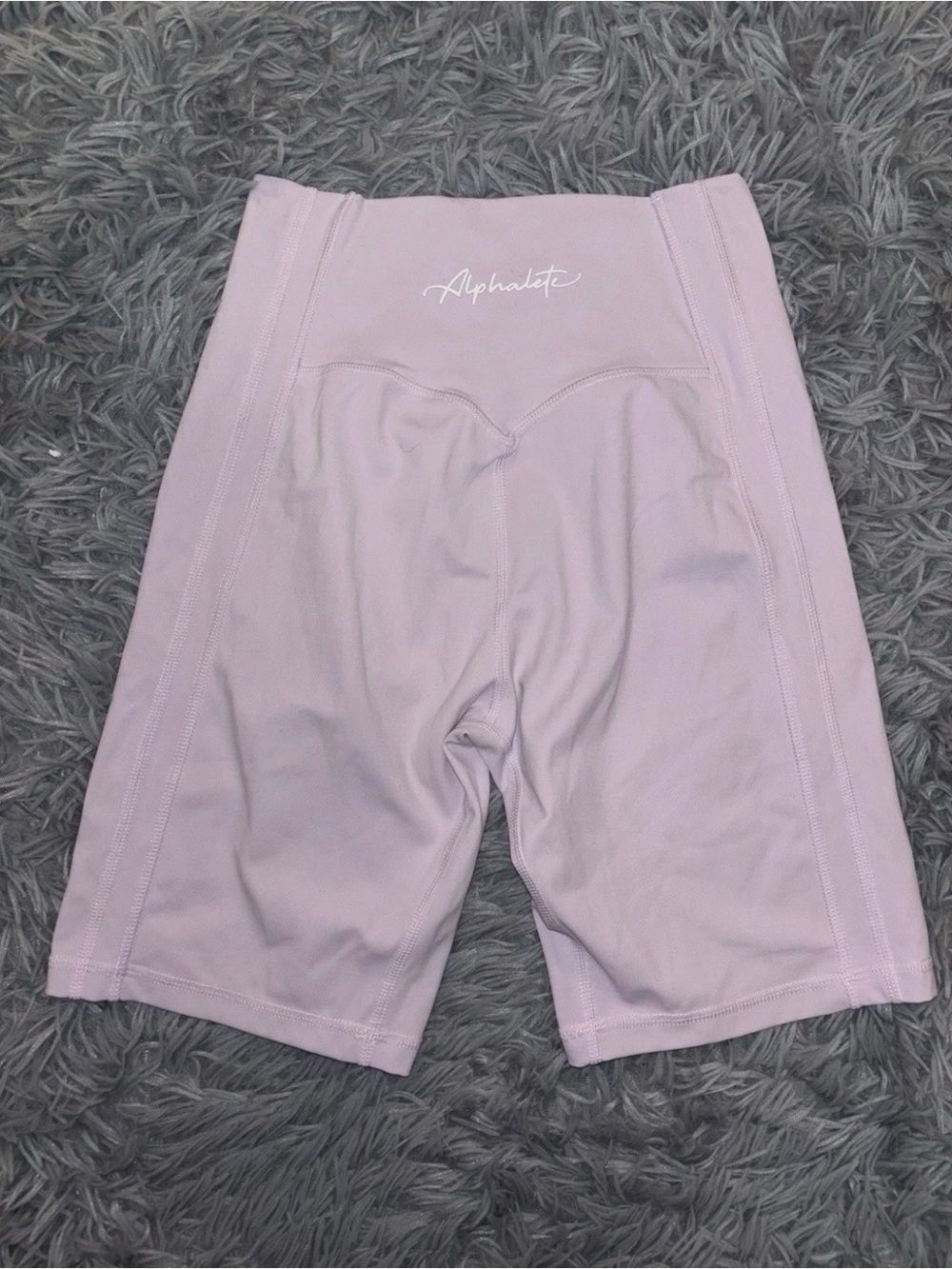Alphalete Women’s High Waisted Purple Compression Seamless Shorts Small Pilates